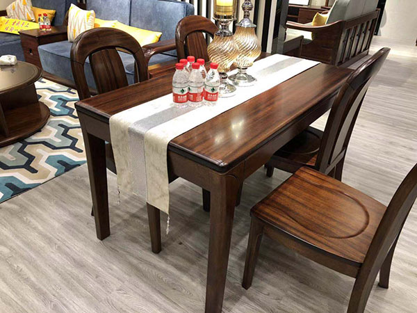 ������ľ