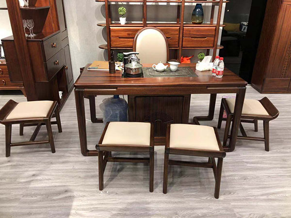 ������ľ